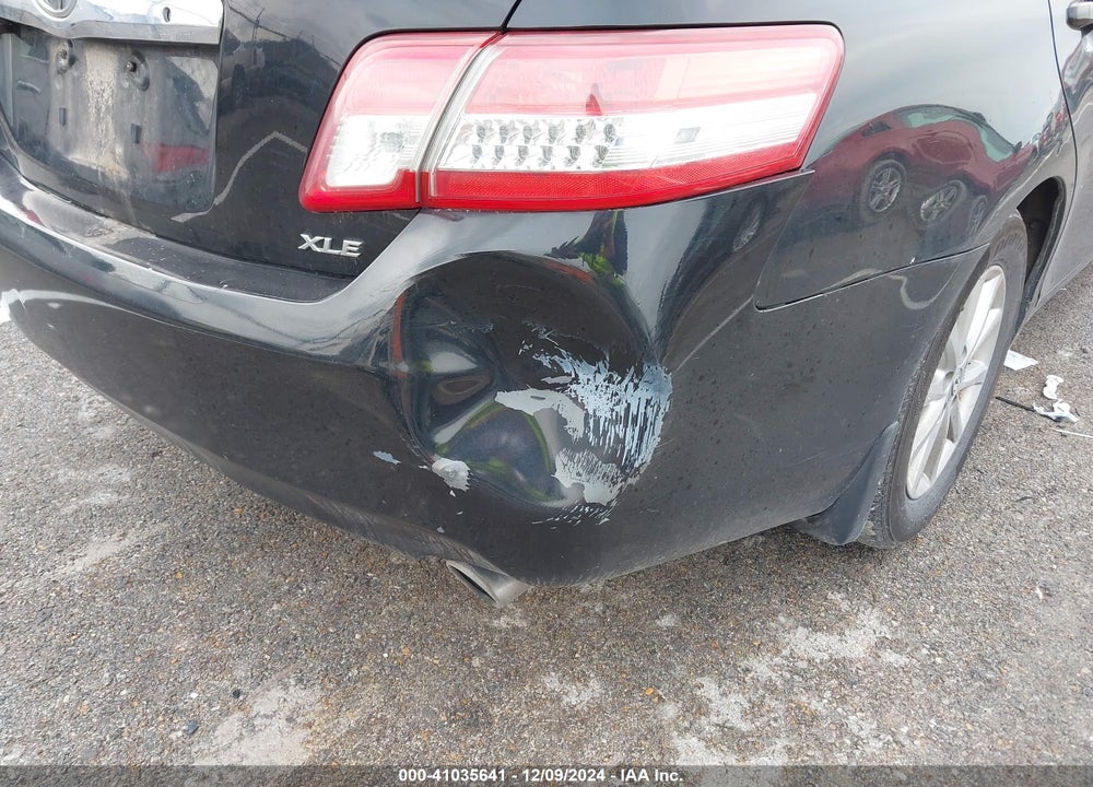 2011 TOYOTA CAMRY XLE V6 VIN: 4T1BK3EK0BU623737