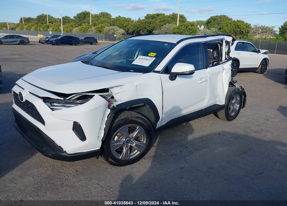 2023 TOYOTA RAV4 XLE VIN: 2T3W1RFVXPW250799
