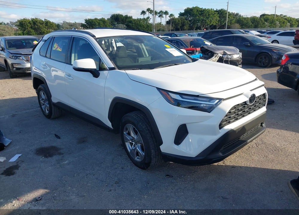 2023 TOYOTA RAV4 XLE VIN: 2T3W1RFVXPW250799