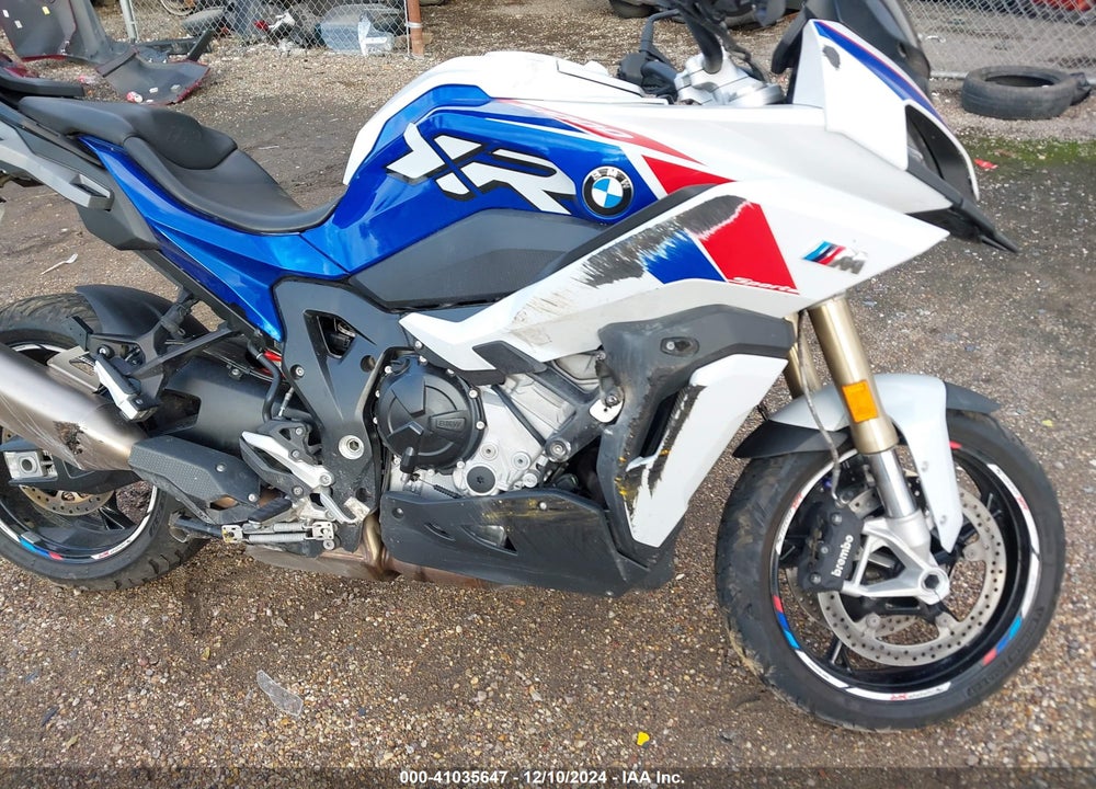 2021 BMW S 1000 XR VIN: WB10E4303M6E43637