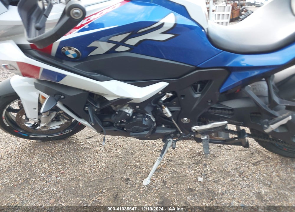 2021 BMW S 1000 XR VIN: WB10E4303M6E43637