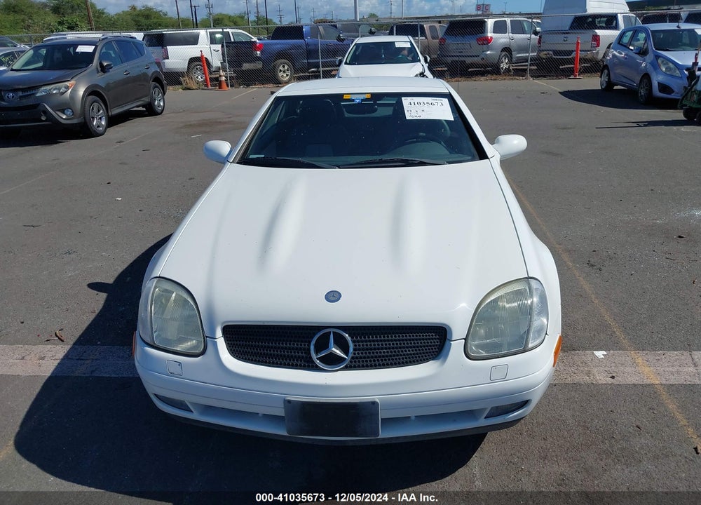 1998 MERCEDES-BENZ SLK 230 VIN: WDBKK47FXWF035069