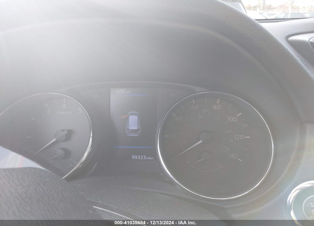 2018 NISSAN ROGUE SV VIN: 5N1AT2MT1JC782333
