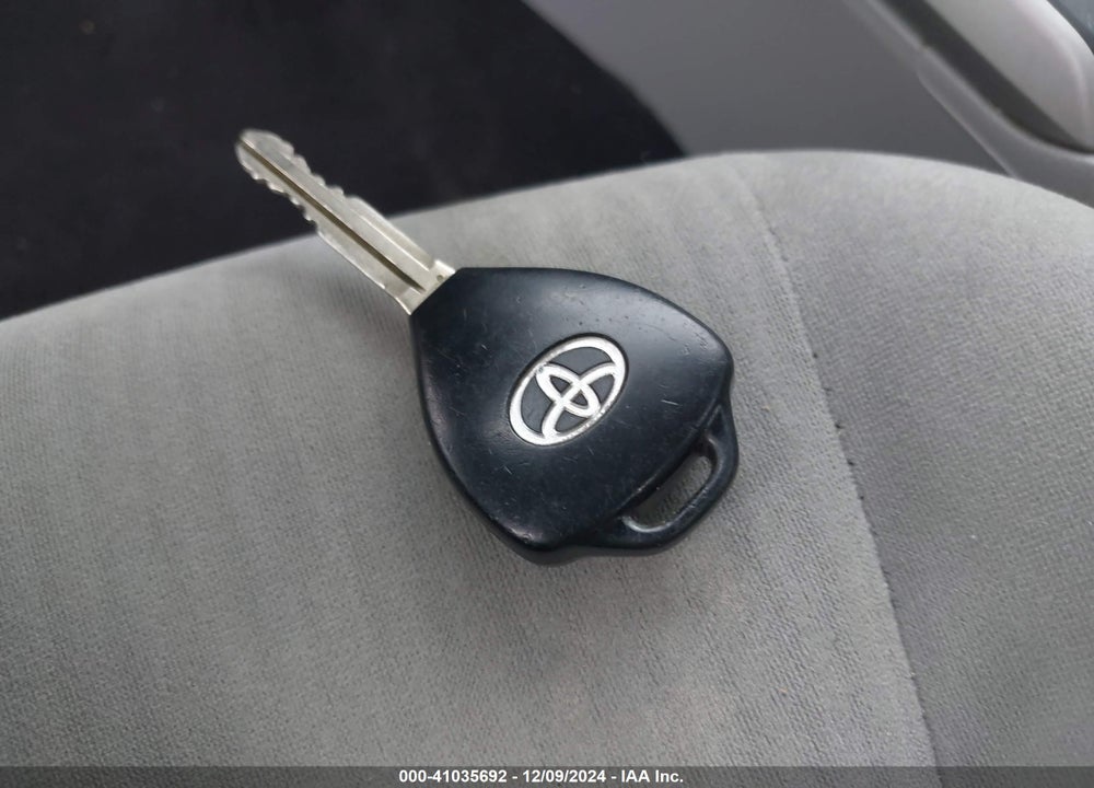 2010 TOYOTA COROLLA LE VIN: 1NXBU4EE4AZ385416