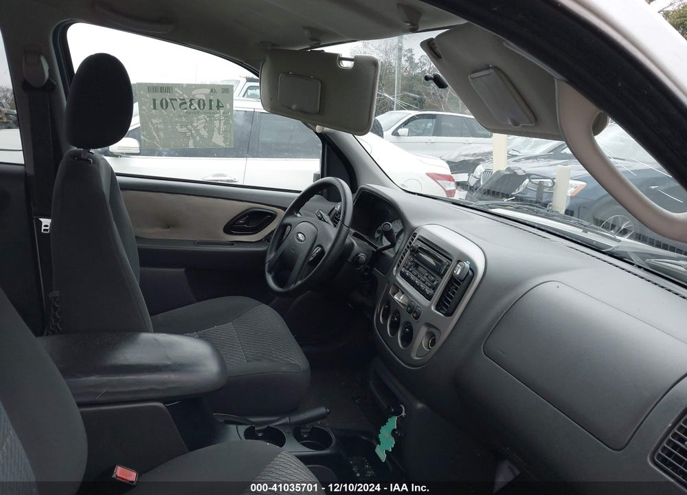 2004 FORD ESCAPE XLT VIN: 1FMYU03134KB49861
