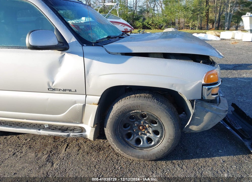 2004 GMC YUKON DENALI VIN: 1GKEK63U24J195010