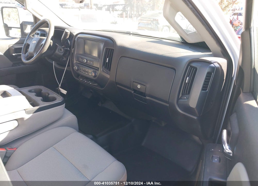 2019 CHEVROLET SILVERADO 2500HD WT VIN: 2GB2CREG5K1219672
