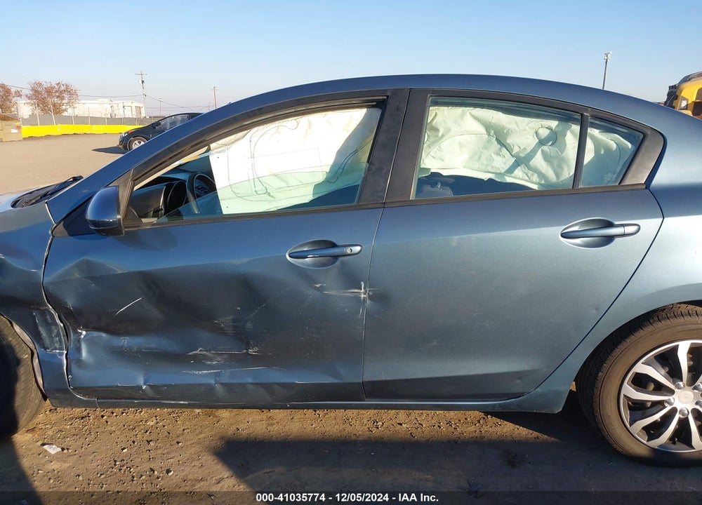 2010 MAZDA 3 I SPORT VIN: JM1BL1SG0A1149424