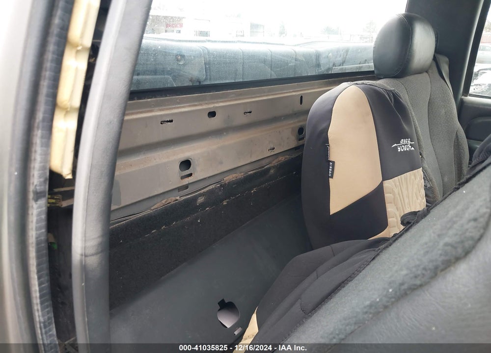 2000 CHEVROLET SILVERADO 1500 VIN: 1GCEC14V3YE344171