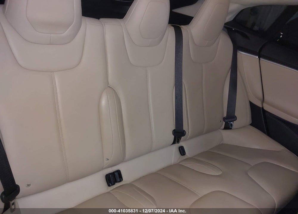 2015 TESLA MODEL S VIN: 5YJSA1E17FF113967