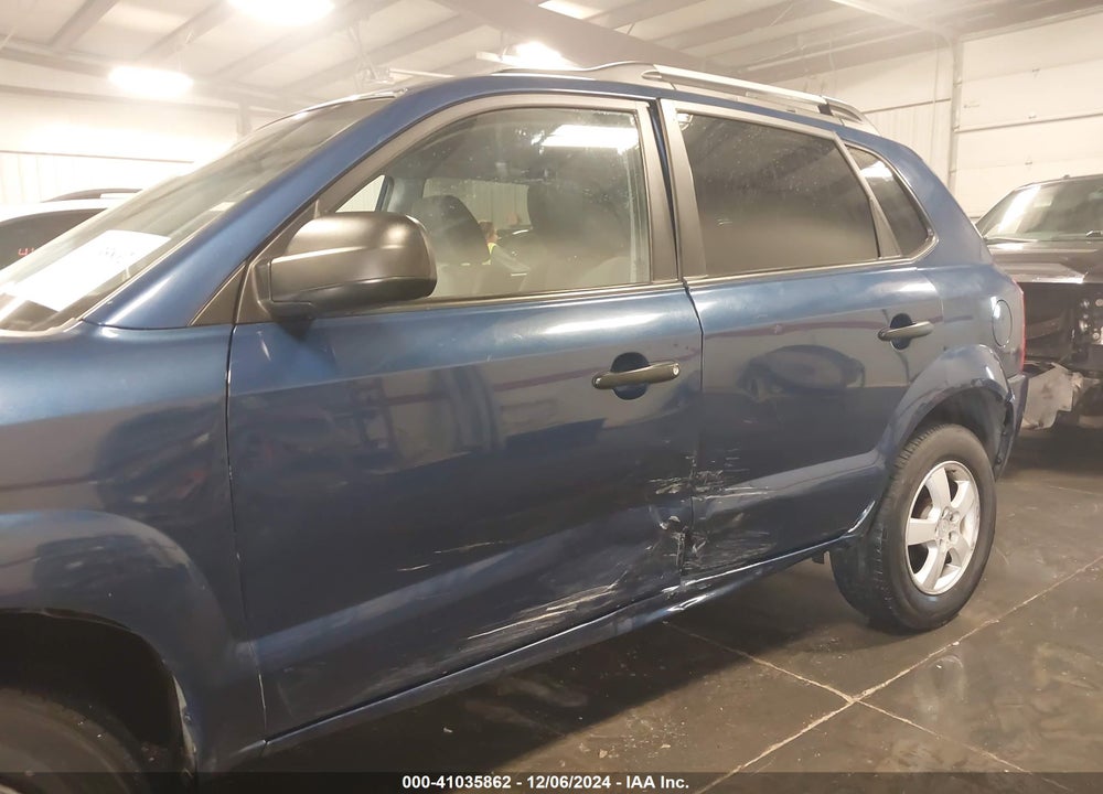 2008 HYUNDAI TUCSON GLS VIN: KM8JM12B88U858359