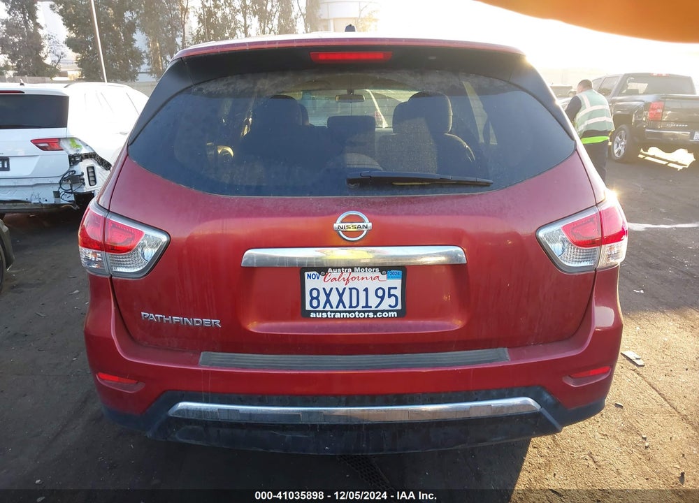 2014 NISSAN PATHFINDER S VIN: 5N1AR2MN1EC630865