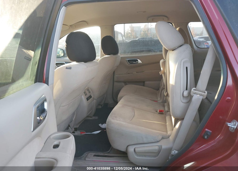 2014 NISSAN PATHFINDER S VIN: 5N1AR2MN1EC630865