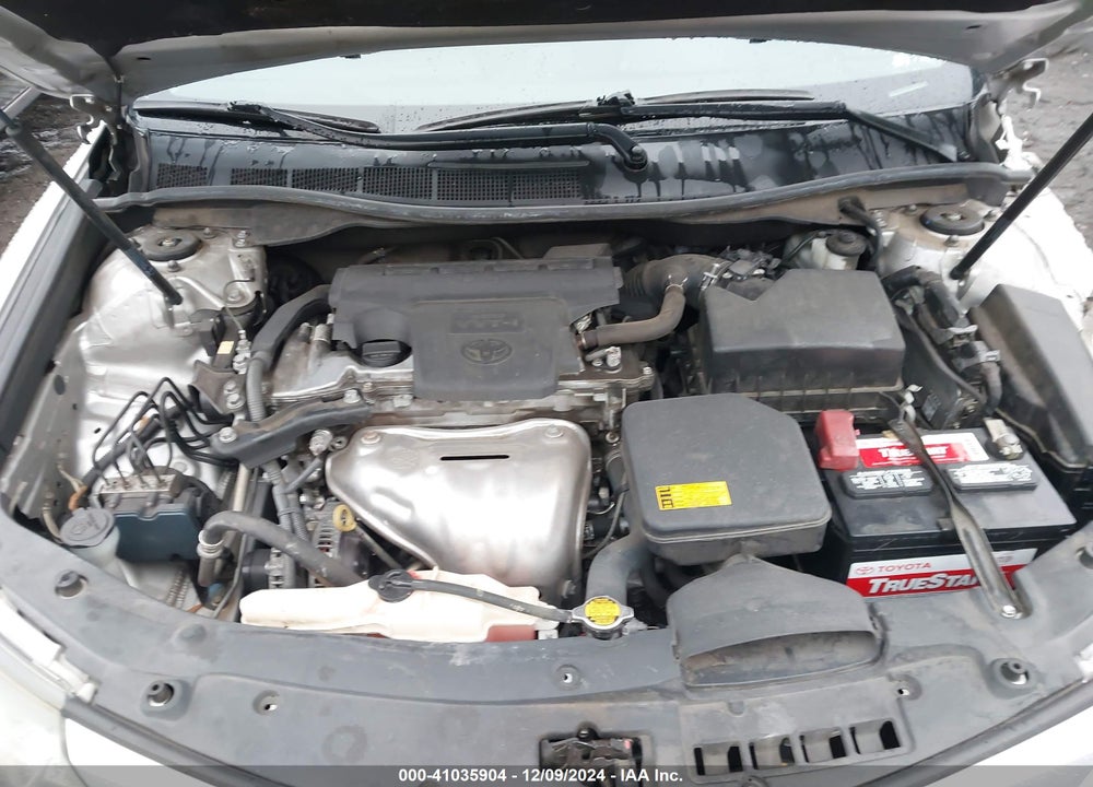 2014 TOYOTA CAMRY SE VIN: 4T1BF1FK2EU365071