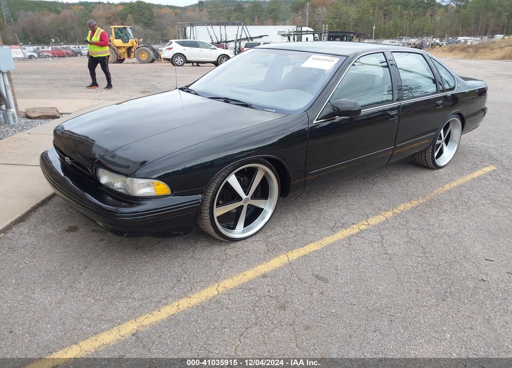 1996 CHEVROLET CAPRICE / IMPALA CLASSIC SS VIN: 1G1BL52P0TR183044