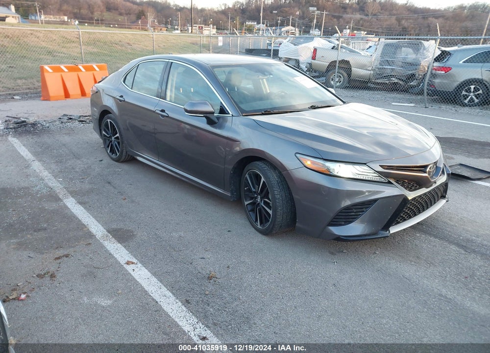2019 TOYOTA CAMRY XSE VIN: 4T1B61HK4KU199306