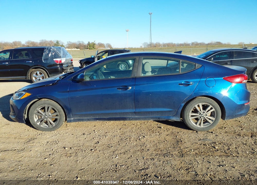 2018 HYUNDAI ELANTRA VIN: 5NPD84LF0JH233916