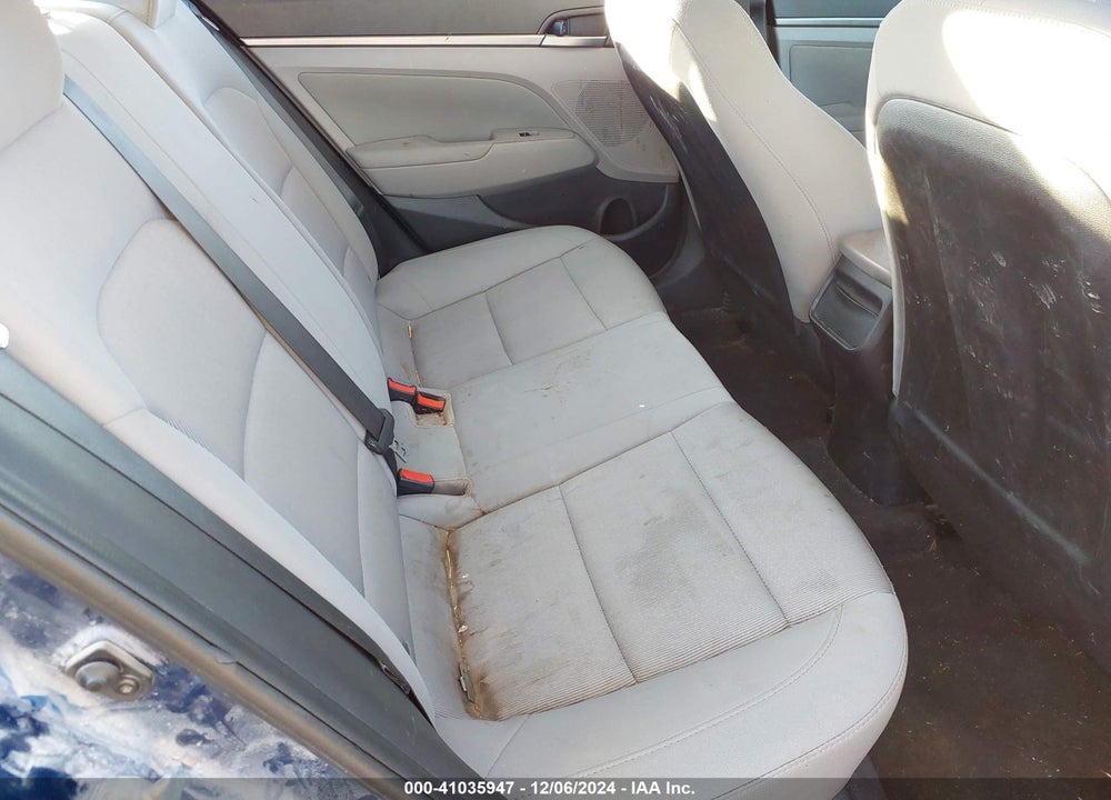 2018 HYUNDAI ELANTRA VIN: 5NPD84LF0JH233916