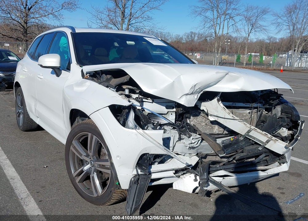2019 VOLVO XC60 T6 MOMENTUM VIN: LYVA22RK4KB215014