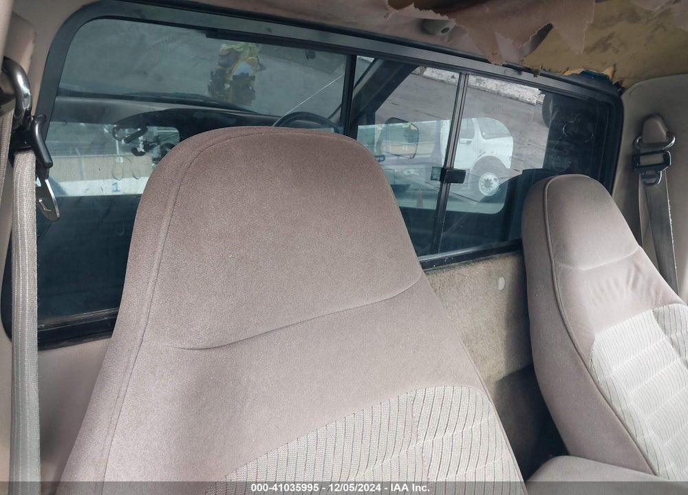 1993 FORD RANGER VIN: 1FTCR10X1PPA51269