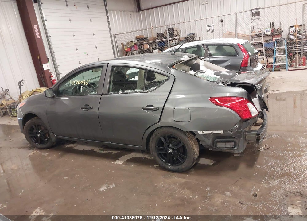 2019 NISSAN VERSA 1.6 S+ VIN: 3N1CN7AP0KL829341