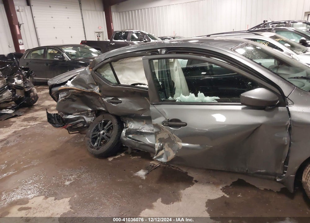 2019 NISSAN VERSA 1.6 S+ VIN: 3N1CN7AP0KL829341
