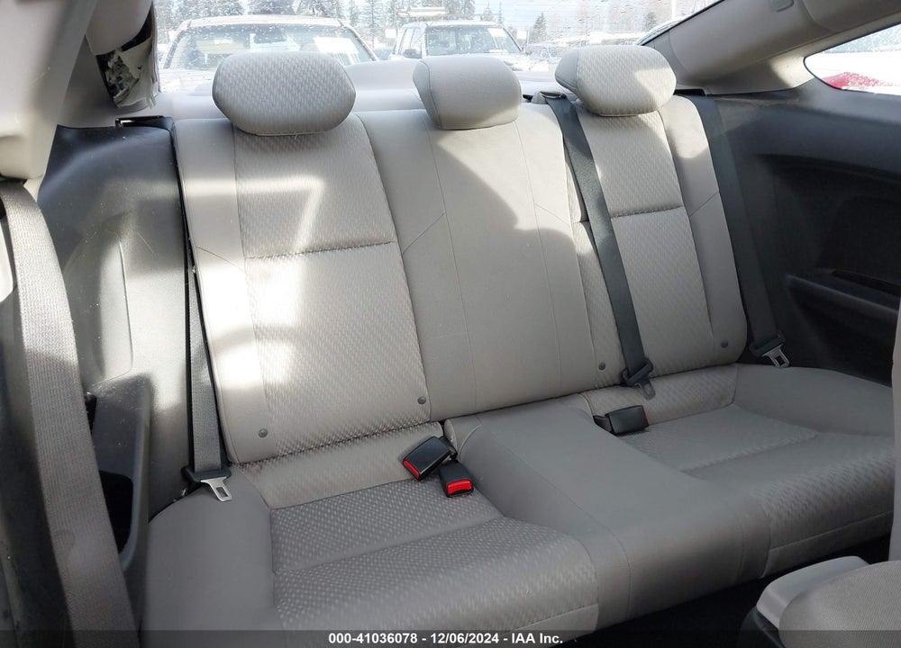 2015 HONDA CIVIC LX VIN: 2HGFG3B58FH516550