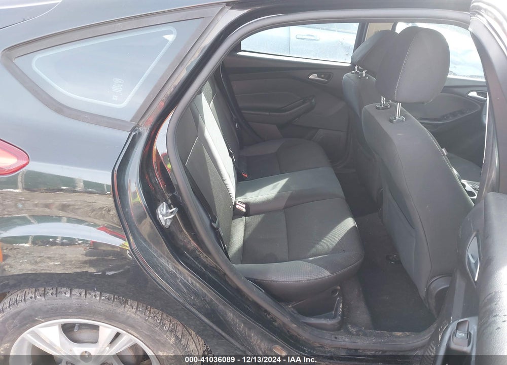 2014 FORD FOCUS VIN: 1FADP3K28EL369567