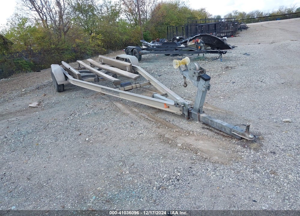 2012 MCCLAIN TRAILERS BOAT TRAILER VIN: 4LYBA2622CH002619