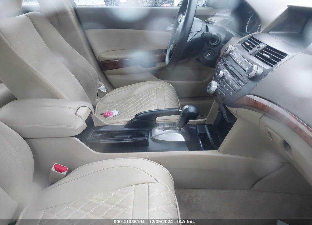 2009 HONDA ACCORD 2.4 EX VIN: 1HGCP26749A123981