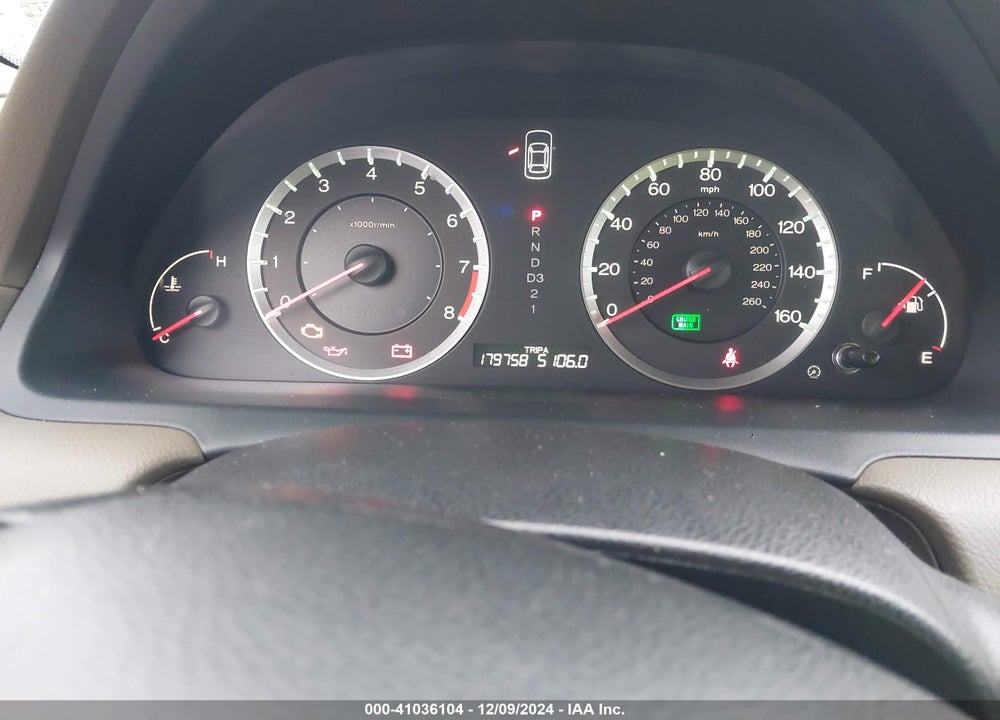 2009 HONDA ACCORD 2.4 EX VIN: 1HGCP26749A123981