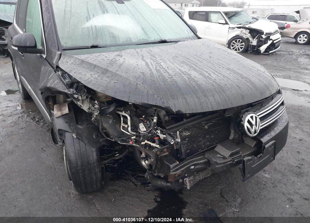 2017 VOLKSWAGEN TIGUAN 2.0T WOLFSBURG EDITION VIN: WVGSV7AX4HK022805
