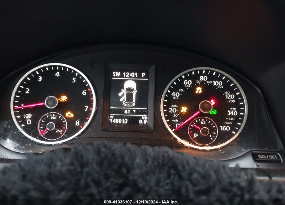 2017 VOLKSWAGEN TIGUAN 2.0T WOLFSBURG EDITION VIN: WVGSV7AX4HK022805