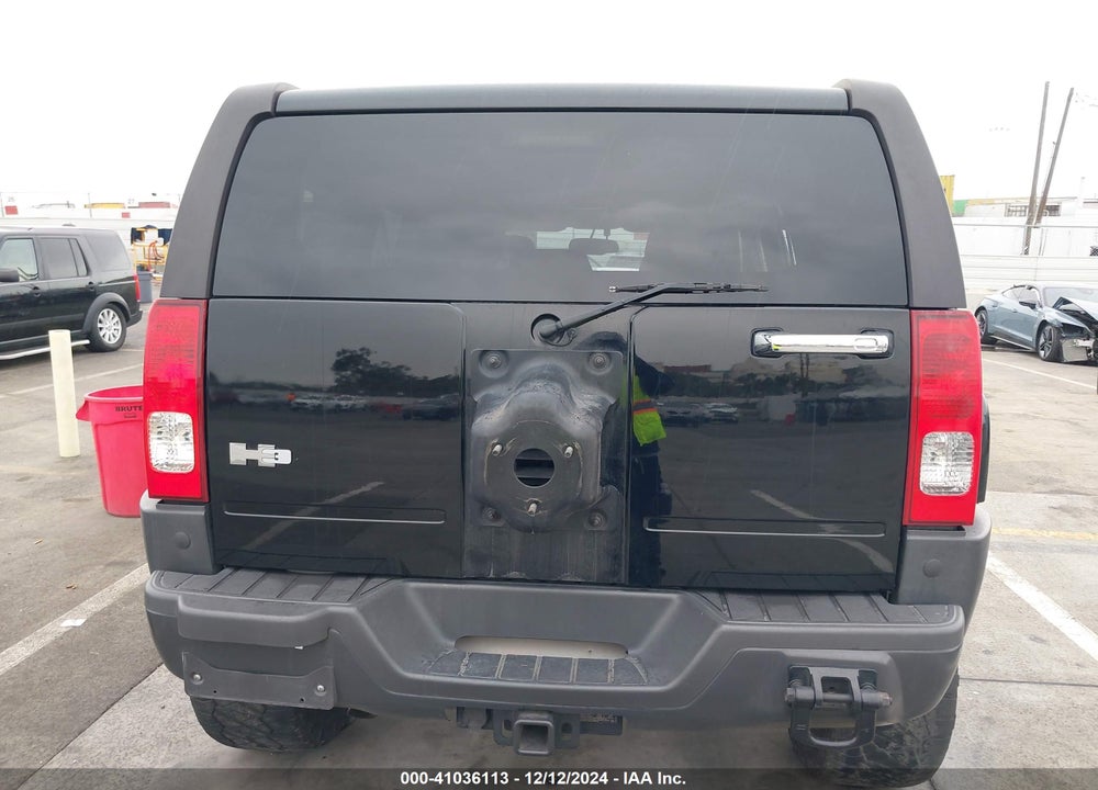 2007 HUMMER H3 SUV VIN: 5GTDN13E678183585