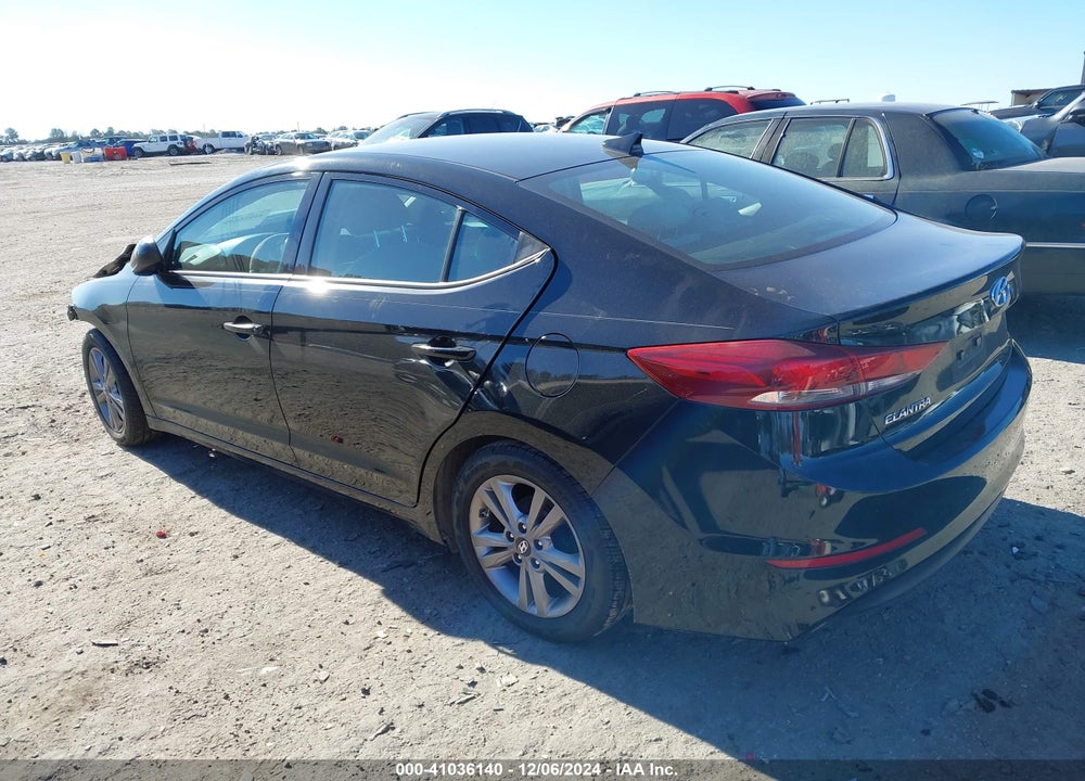 2017 HYUNDAI ELANTRA SE VIN: 5NPD84LF4HH042137