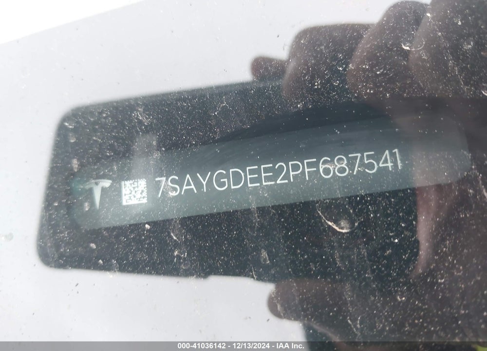 2023 TESLA MODEL Y VIN: 7SAYGDEE2PF687541