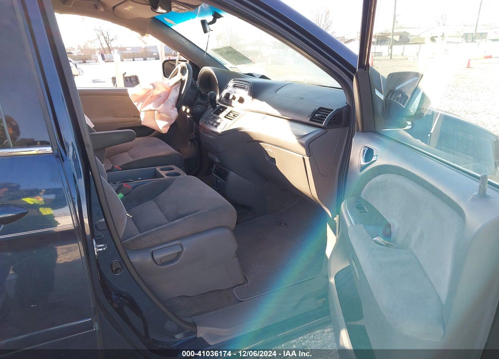 2010 HONDA ODYSSEY EX VIN: 5FNRL3H58AB031922