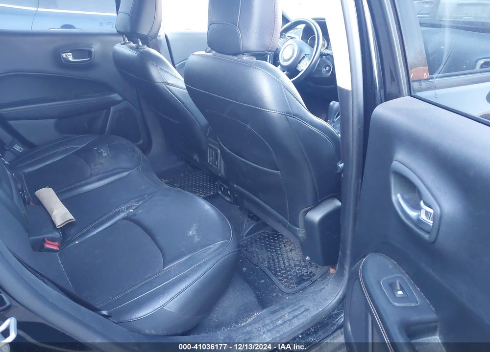 2019 JEEP COMPASS LATITUDE 4X4 VIN: 3C4NJDBBXKT724227