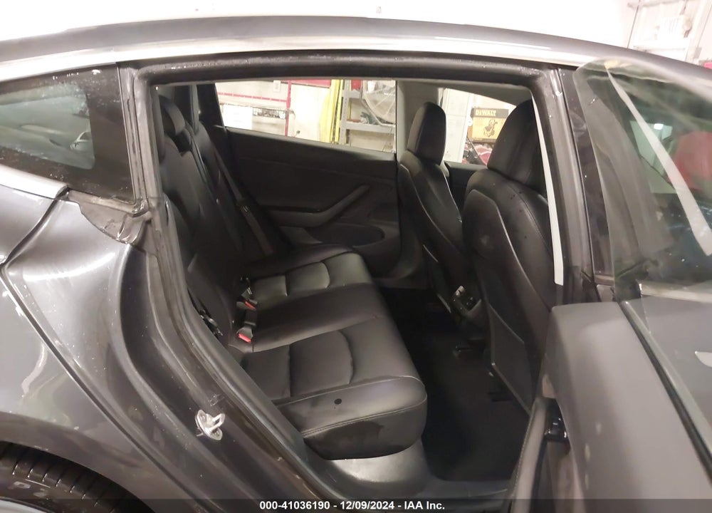 2018 TESLA MODEL 3 LONG RANGE/MID RANGE VIN: 5YJ3E1EA2JF052853