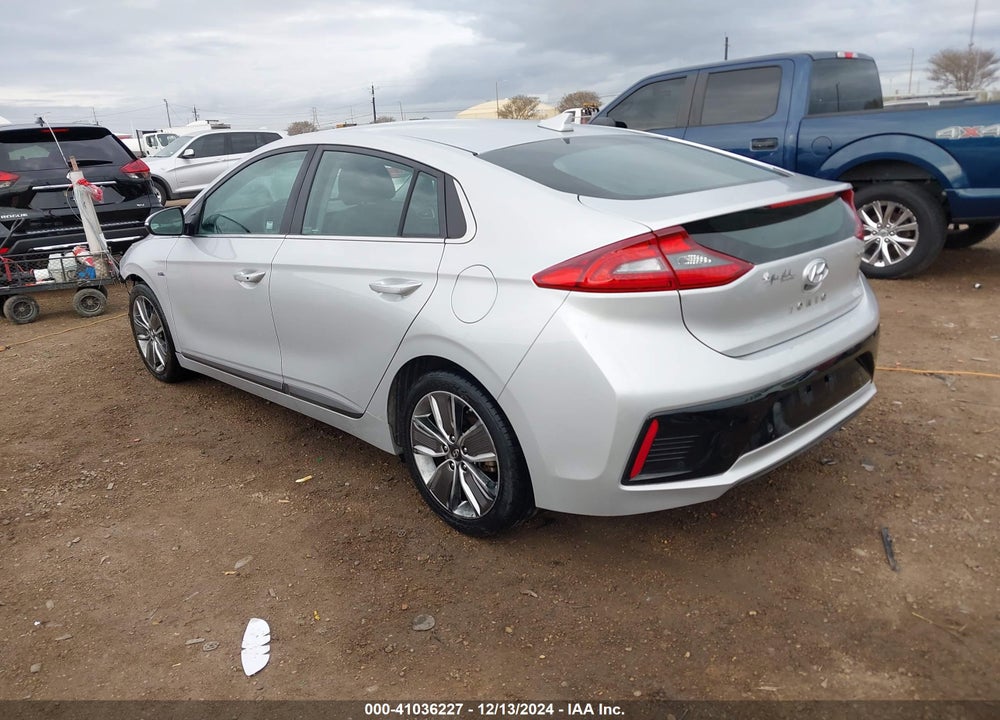 2018 HYUNDAI IONIQ HYBRID VIN: KMHC05LC9JU068125