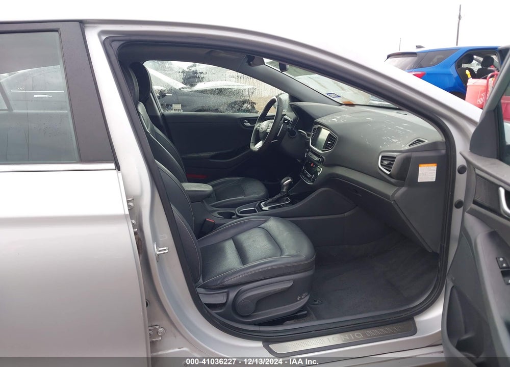 2018 HYUNDAI IONIQ HYBRID VIN: KMHC05LC9JU068125