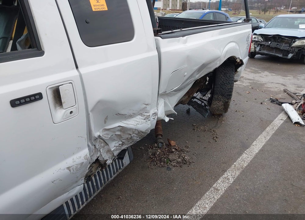 2012 FORD F-250 VIN: 1FT7X2B60CEB67330