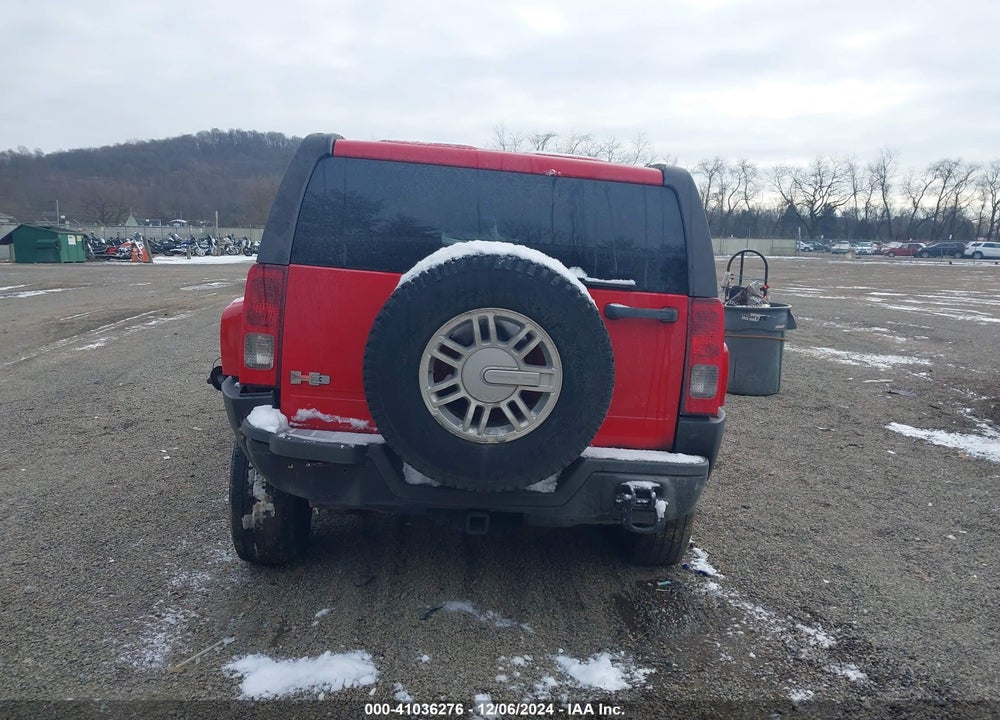 2006 HUMMER H3 SUV VIN: 5GTDN136868213516