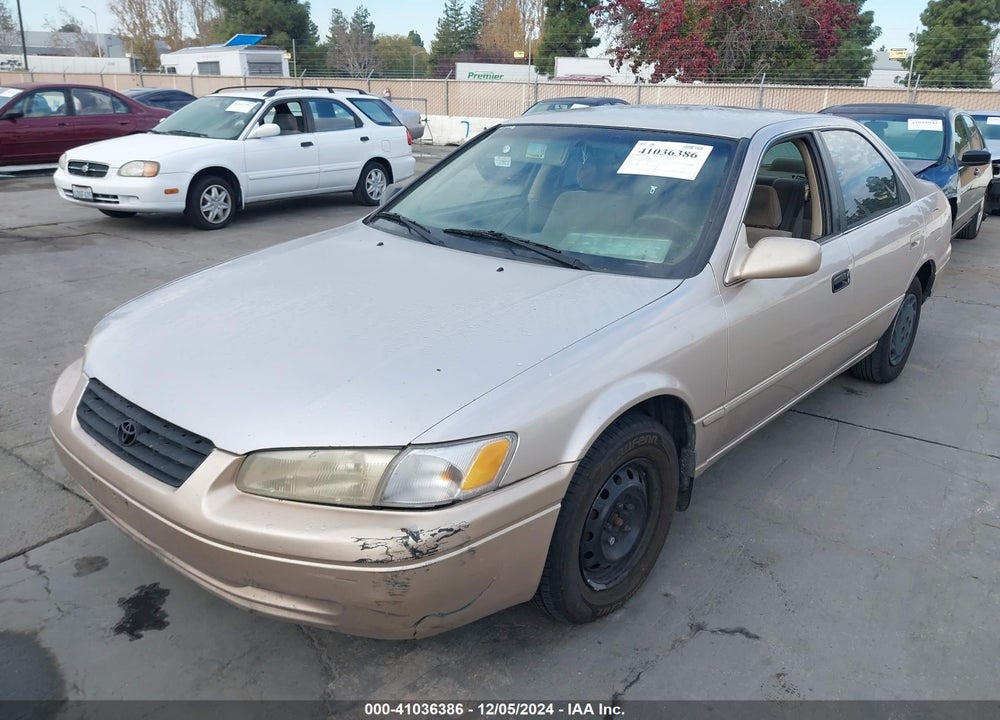 1997 TOYOTA CAMRY LE VIN: 4T1BG22K9VU790974