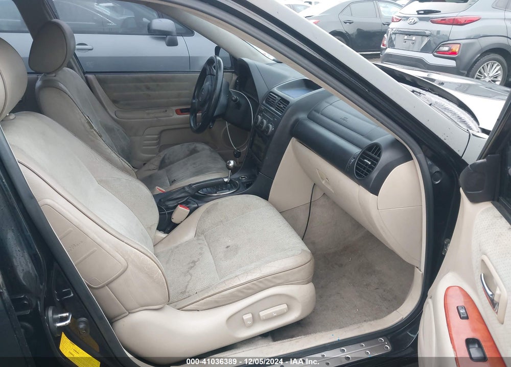 2001 LEXUS IS 300 VIN: JTHBD182710005544