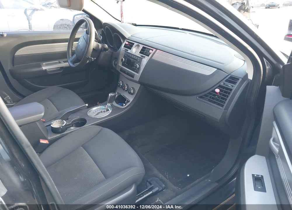 2010 CHRYSLER SEBRING VIN: 1C3CC4FB1AN153953