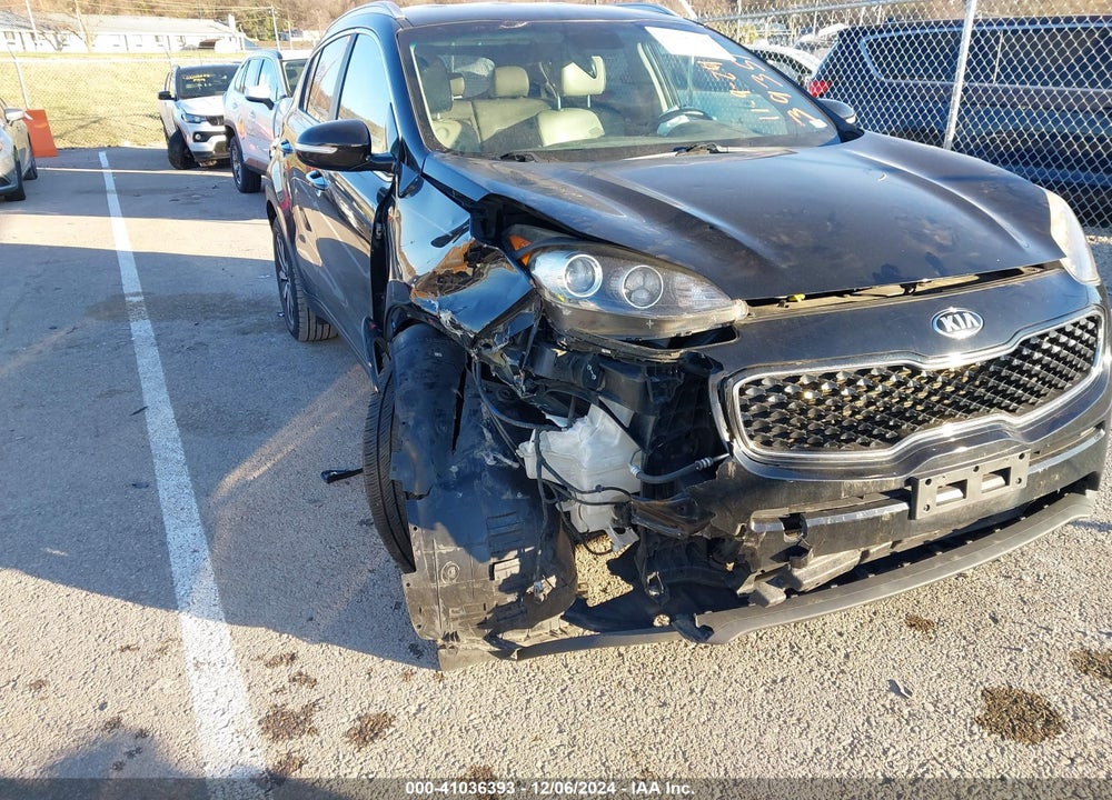 2018 KIA SPORTAGE EX VIN: KNDPN3AC8J7324302