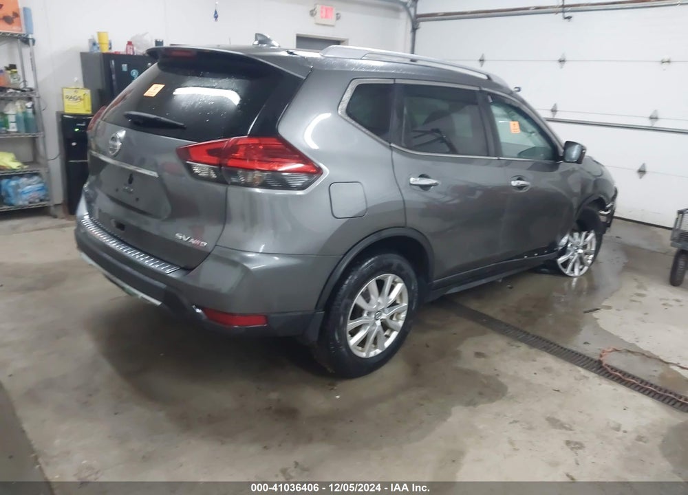 2017 NISSAN ROGUE SV VIN: 5N1AT2MV3HC793653