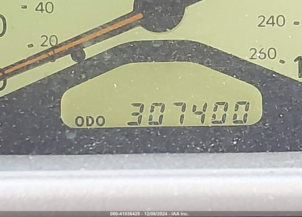 2000 LEXUS GS 400 VIN: JT8BH68X0Y0025819