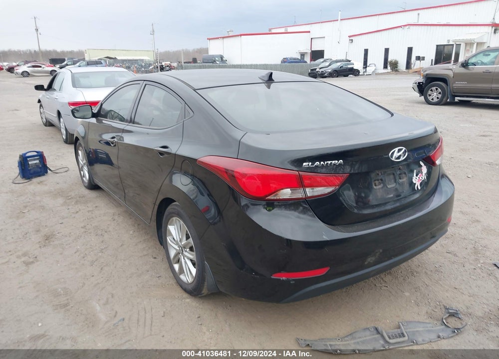 2015 HYUNDAI ELANTRA SE VIN: KMHDH4AE3FU389371